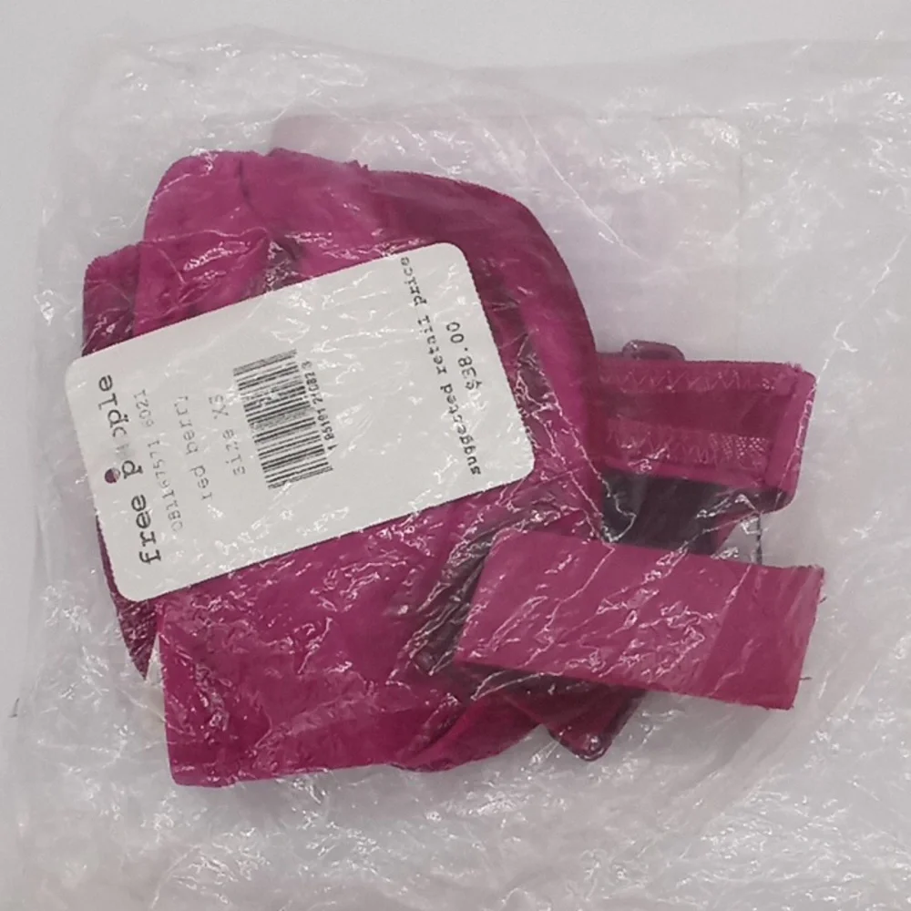 Free People Rhiannon Crushed Velvet Soft Bralette Fuschia Pink XS